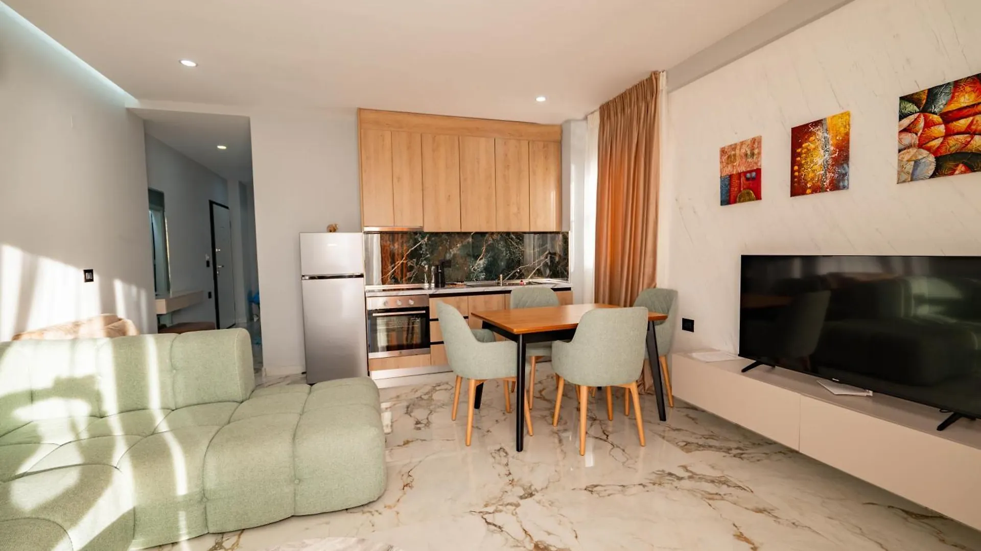 Aparthotel Day Lux Premium Apartments Sarandë Albanië