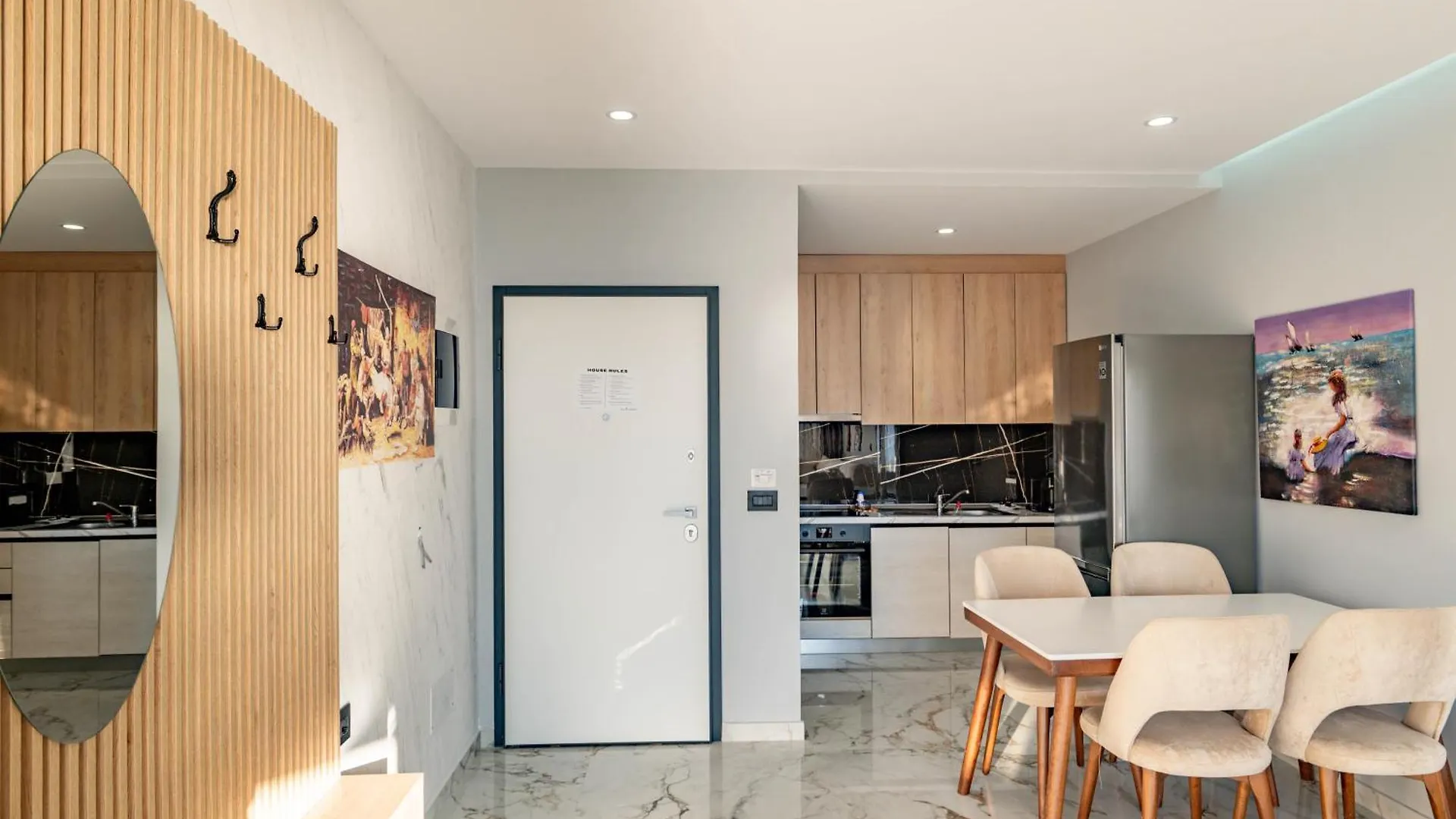 Day Lux Premium Apartments Sarandë